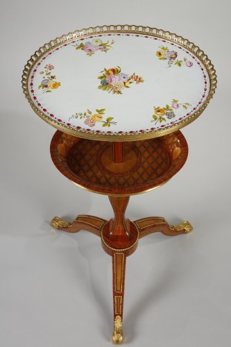 Small living room table stamped COSSON - Furniture Style Louis XVI