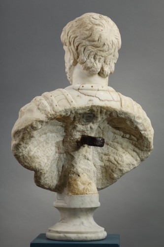  - bust of Emperor Hadrian Head from the 2nd century AD, bust XVIth-XVIIth century