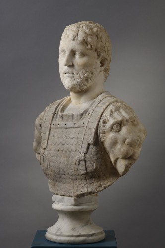 Antiquités - bust of Emperor Hadrian Head from the 2nd century AD, bust XVIth-XVIIth century