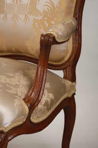 18th century - Pair of Queen&#039;s armchairs stamped by Courtois