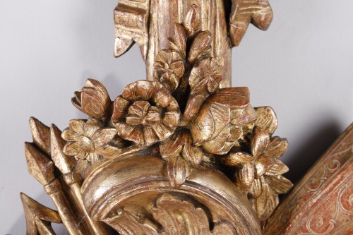 Antiquités - Grand baromètre en bois doré aux attributs de la chasse, époque Louis XVI