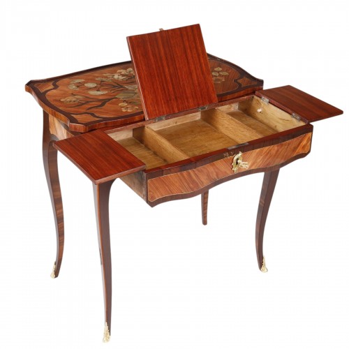 Table with mechanism stamped by Louis Moreau