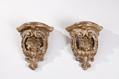 French Regence - Pair of small gilded wood wall consoles