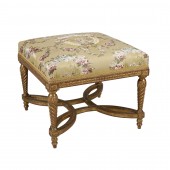 Tabouret en bois doré époque Louis XVI