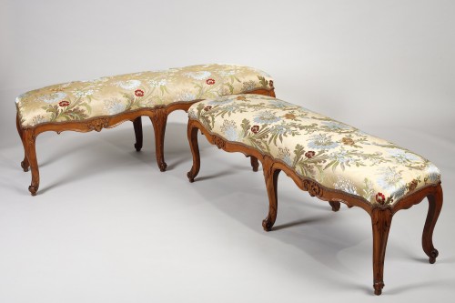 Antiquités - Paire de banquettes d'époque Louis XV attribué à Père GOURDIN