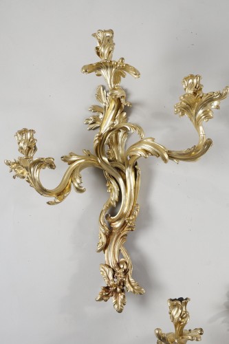 Rare Set Of Four Large Gilt Bronze Wall Lights From The Louis XV Period - Louis XV