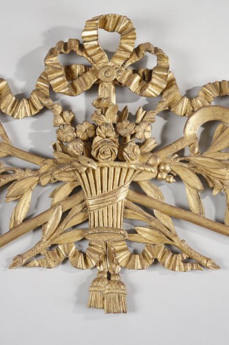 18th century gilded wooden spring attributes - Architectural & Garden Style Louis XVI