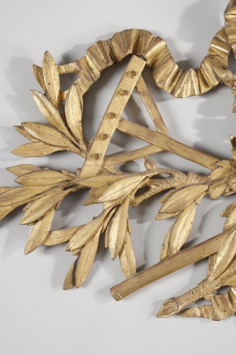 Architectural & Garden  - 18th century gilded wooden spring attributes