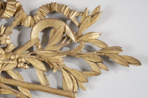 18th century gilded wooden spring attributes - 