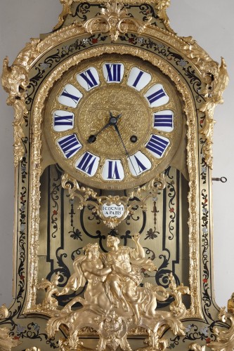 Très grand cartel Boulle d'époque Régence à cinq couleurs de Cogniet, à Paris - Galerie Gilles Linossier