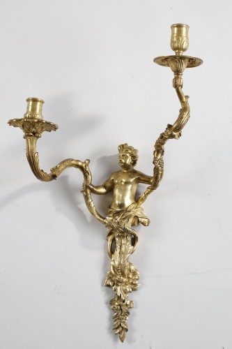 Luminaires Appliques - Paire d'appliques en bronze doré d'époque Régence attribuée à Charles Cressent