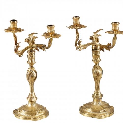 Paire de candélabres rocaille d'époque Louis XV