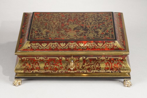 Coffre en marqueterie Boulle d'écaille de Tortue Attribuée à André Charles Boulle - Objets de Vitrine Style Louis XIV