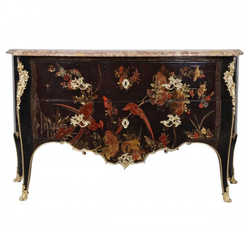 Commode en laque européenne attribué à Mathieu Criaerd