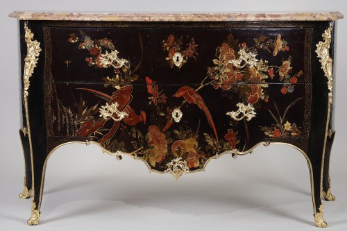 Commode en laque européenne attribué à Mathieu Criaerd - Galerie Gilles Linossier