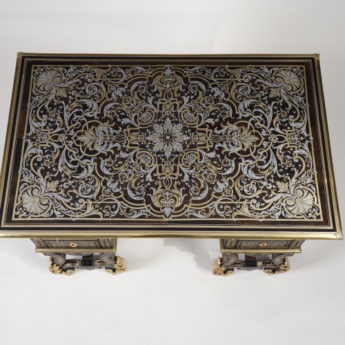 Rare Mazarin desk in Boulle marquetry attributed to Oppenord - Furniture Style Louis XIV