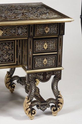 Antiquités - Rare Mazarin desk in Boulle marquetry attributed to Oppenord
