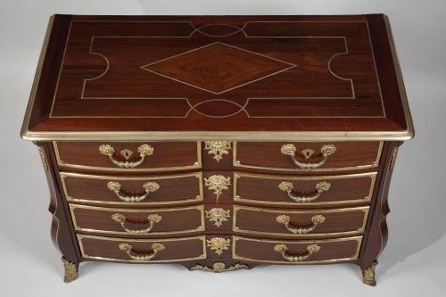 Antiquités - French Régence Period Mazarine Chest Of Drawers In Amaranth and Bronze