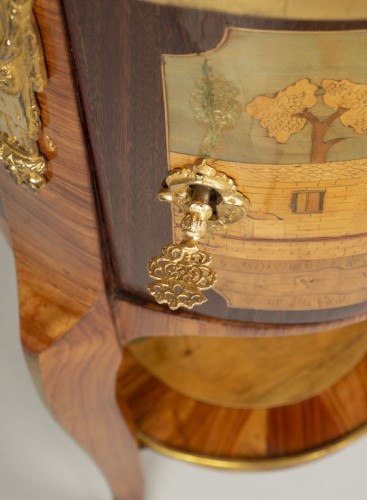 Antiquités - Chiffonnière tambour attribuée à André Louis Gilbert