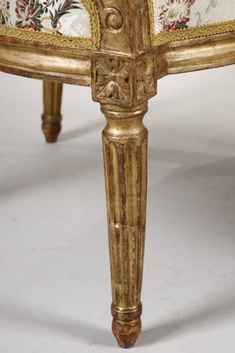 Antiquités - Salon d'époque Louis XVI en bois doré, attribué à Jean-Baptiste Sené