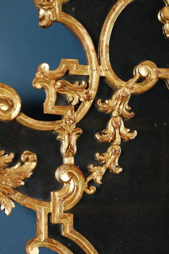 Antiquités - Paire de miroirs à parecloses en bois doré, Italie du Nord XVIIIe siècle