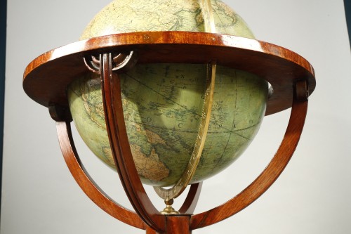 Louis XVI - Grand globe terrestre anglais de George Frederick Cruchley