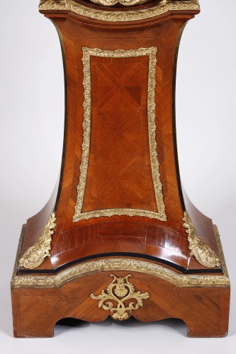 Important régulateur en amarante, époque Régence - Galerie Gilles Linossier