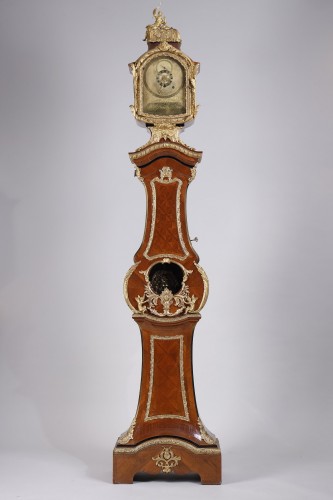 Antiquités - Important régulateur en amarante, époque Régence