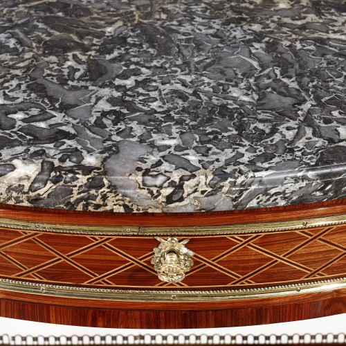 Mobilier Console - Console demi-lune époque Louis XVI estampillée de Lacroix