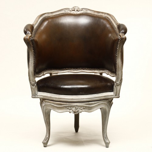 18th century - Louis XV period office chair with swivel seat