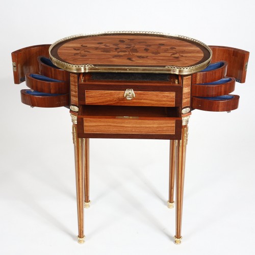 Furniture  - Mechanical table stamped Roussel