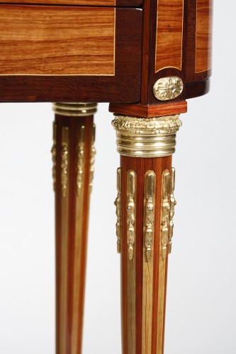 Louis XVI - Mechanical table stamped Roussel