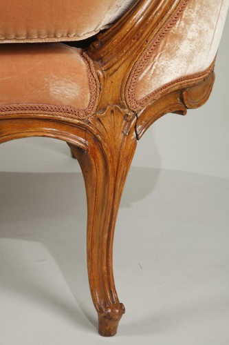 18th century - Rare pair of "veilleuse" sofas attributed to Louis Delanois