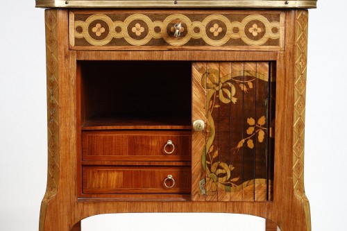 18th century - Small Transition-period table