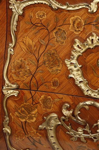 Furniture  - Louis XV period commode stamped by Jacques Dubois