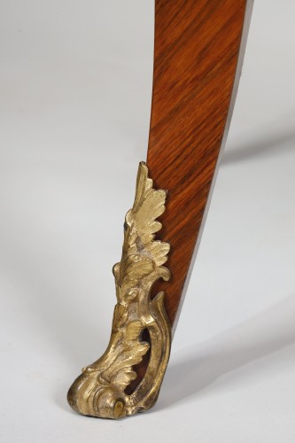 Louis XV - Louis XV period commode stamped by Jacques Dubois