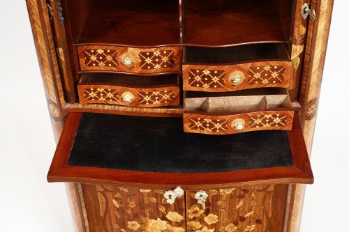 Antiquités - Rare small Louis XV period tambour-front secretary stamped by Adrien Delorm