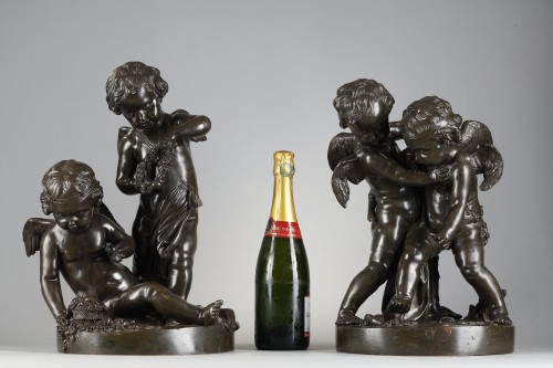 Pair of bronze groups of putti, late 18th century - 