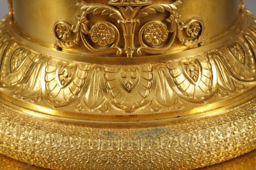 Decorative Objects  - Large gilt-bronze centerpiece Attributed to Pierre-Philippe Thomire