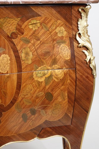 galb chest of drawers Stamped CHEVALLIER - Louis XV