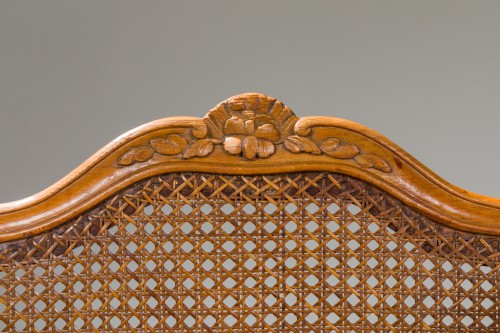 Paire de fauteuils cannés d’époque Louis XV, estampillés de Canot - Sièges Style Louis XV