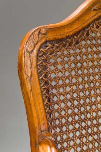 Paire de fauteuils cannés d’époque Louis XV, estampillés de Canot - Galerie Gilles Linossier