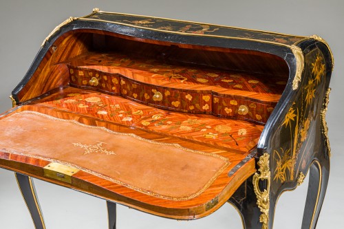 18th century - Louis XV period European lacquer slant-front desk attributed to Jacques Dub
