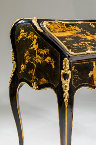 Louis XV - Louis XV period European lacquer slant-front desk attributed to Jacques Dub