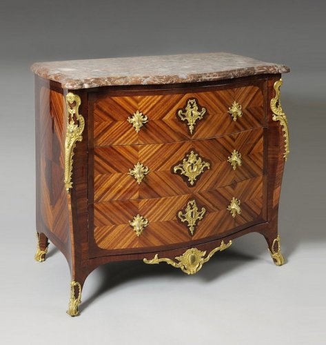 Commode d’époque Régence estampillée BVRB - 