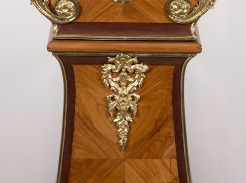 Antiquités - Régulateur d’époque Louis XV, estampillé Antoine Foullet