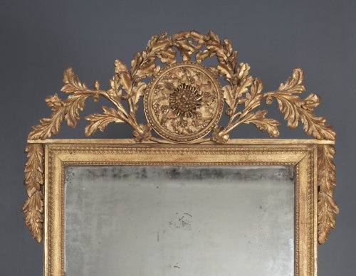 Miroir à fronton en bois doré d'époque Louis XVI - Miroirs, Trumeaux Style Louis XVI