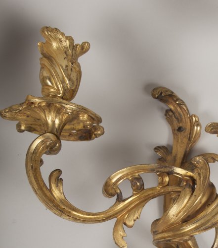 Luminaires Appliques - Paire d'appliques en bronze doré d'époque Louis XV