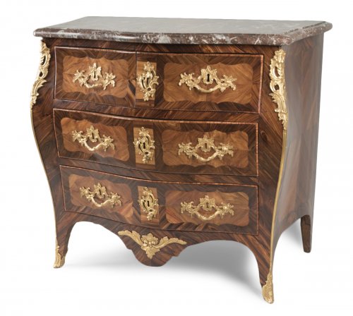 Commode d'époque Louis XV estampillée Léonard Boudin