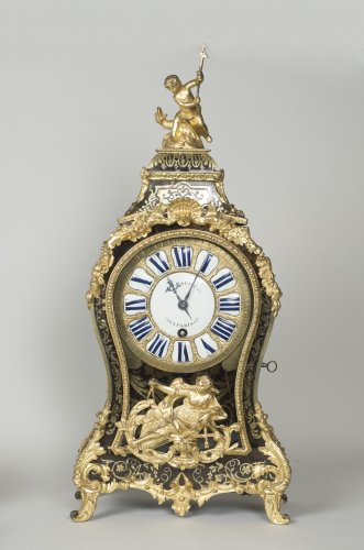 Petit cartel d'applique d'époque Louis XV - Horlogerie Style Louis XV
